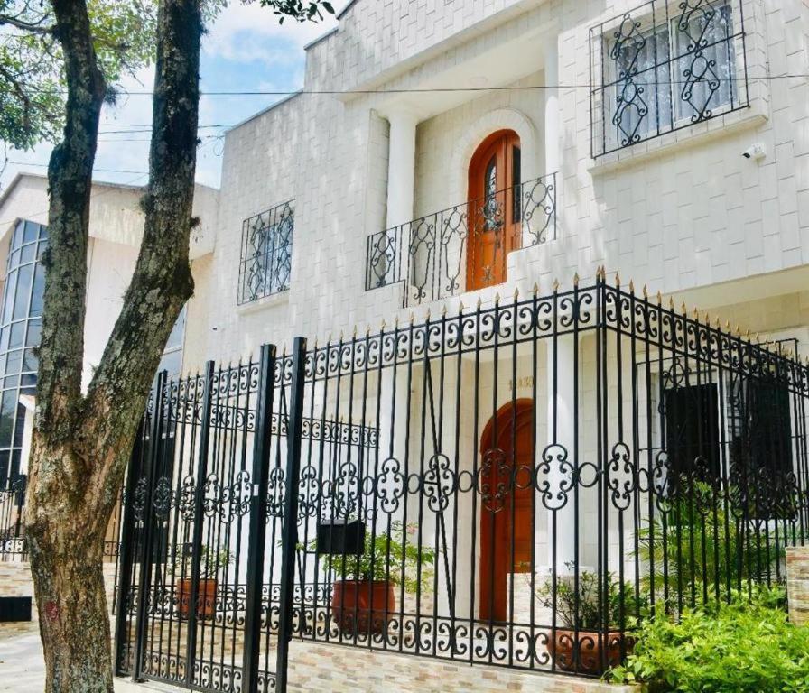 The Place Hotel Boutique Cali Exterior foto